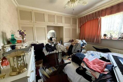 Bedroom One to Front