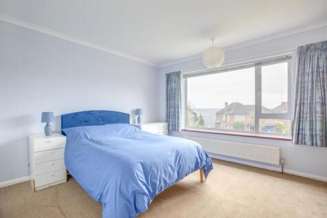 25 Amersham Hill Gardens, HP13 6QR-1.jpg