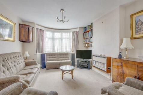 130 Cressex Road, HP12 4TZ-8.jpg