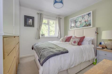 35 Bookerhill Road, HP12 4EY-3.jpg
