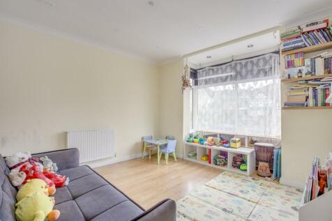 91a Hughenden Road, HP13 5HT-4.jpg