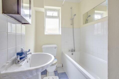 91a Hughenden Road, HP13 5HT-6.jpg