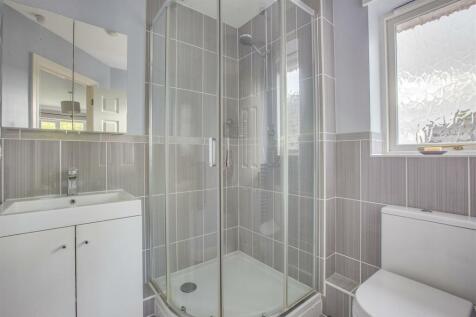 16 Foxhill Close, HP13 5BL-7.jpg