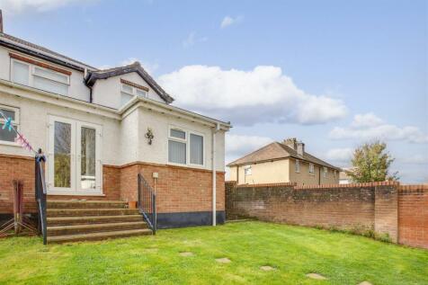 64 Eaton Avenue, HP12 3BS-13.jpg
