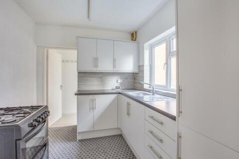 7 Victoria Street, HP11 2LU-7.jpg