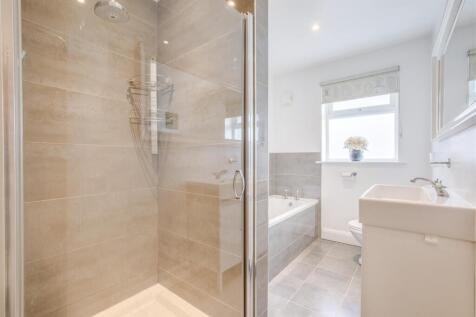 8 Westover Road, HP13 5HY-4.jpg