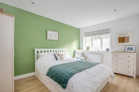 8 Westover Road, HP13 5HY-3.jpg