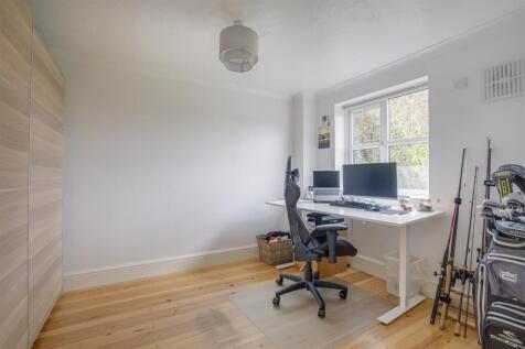 39 Gandon Vale, HP13 5LG-5.jpg
