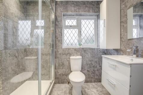 143 Whitelands Road, HP12 3EN-4.jpg