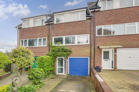 3 Malmerswell Road, HP13 6PD-16.jpg