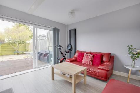 3 Malmerswell Road, HP13 6PD-11.jpg