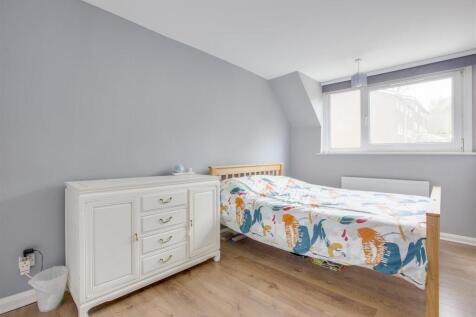 3 Malmerswell Road, HP13 6PD-3.jpg