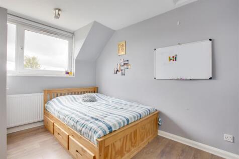 3 Malmerswell Road, HP13 6PD-4.jpg