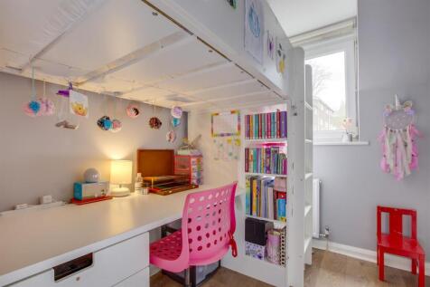 3 Malmerswell Road, HP13 6PD-2.jpg