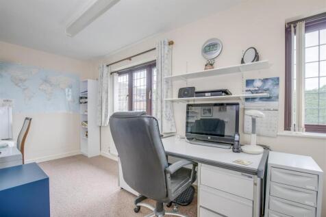 1 South Maundin, HP14 4LZ-12.jpg