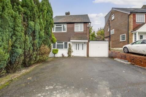 109 Arnison Avenue, HP13 6BU-15.jpg