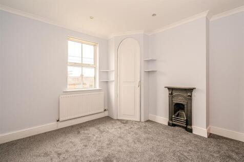 111 Littleworth-10.jpg