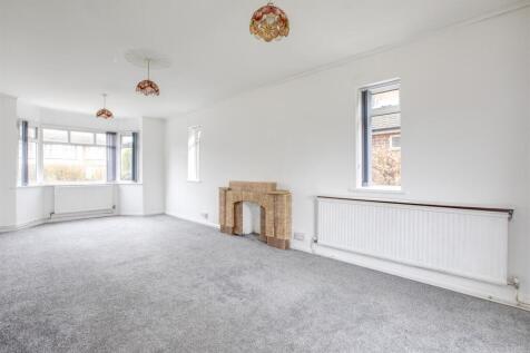 28 Rupert Avenue, HP12 3NG-9.jpg