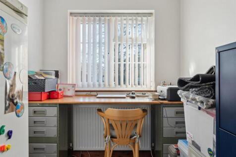 OFFICE/STUDY
