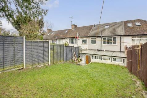 94 Herbert Road, HP13 7HN-10.jpg