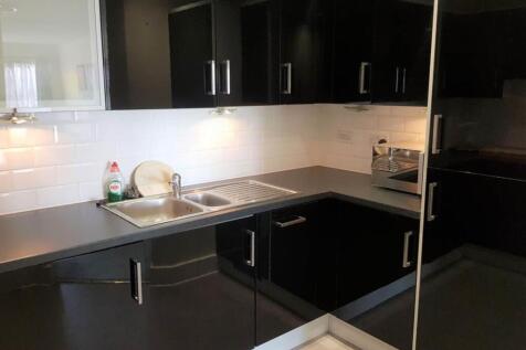 Kitchen (2) (1).jpg