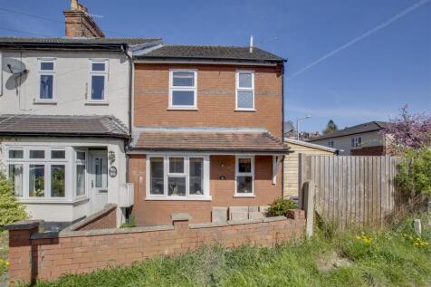 84 Lane End Road, HP12 4HX-12.jpg