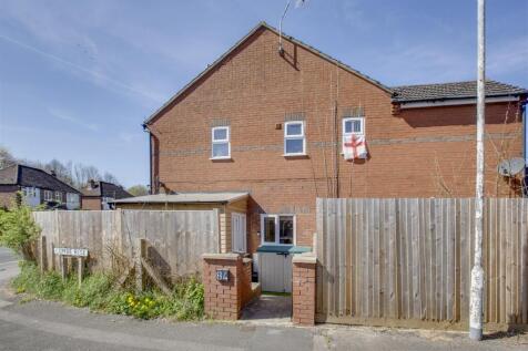 84 Lane End Road, HP12 4HX-13.jpg