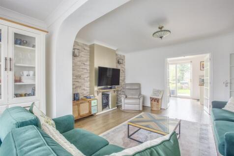 25 Cambridge Crescent, HP13 7NE-14.jpg