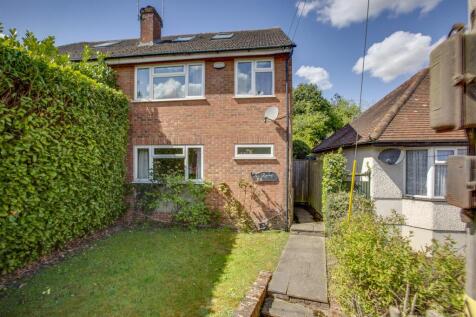 17B Totteridge Lane, HP13 7QD-13.jpg