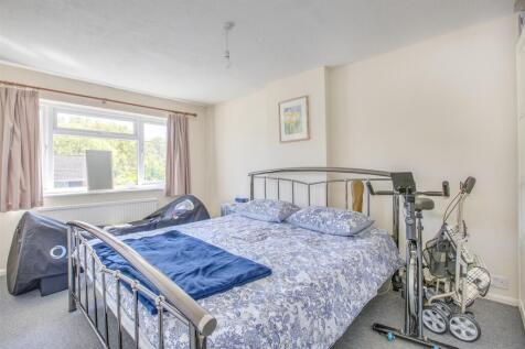17B Totteridge Lane, HP13 7QD-3.jpg