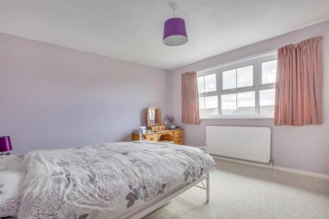 49 Sunnycroft, HP13 5UR-6.jpg