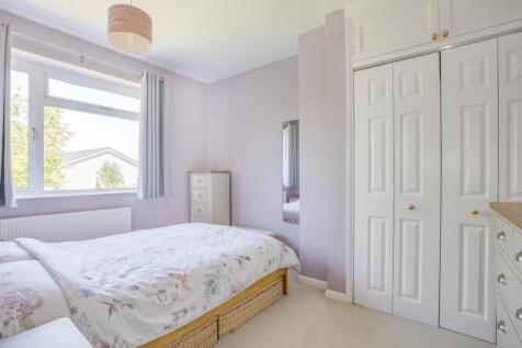 20 Totteridge Drive, HP13 6JJ-3.jpg