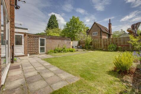 71 Lane End Road, HP12 4JF-10.jpg