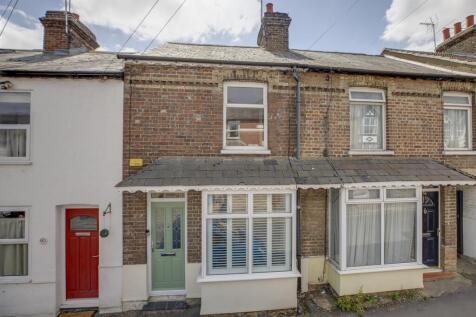58 Gordon Road, HP13 6ER-14.jpg