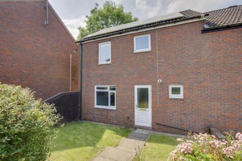 9 Slayter Road, HP14 3JQ-4.jpg