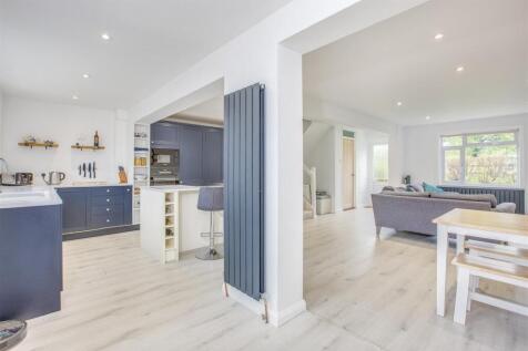 9 Slayter Road, Lane End, HP14 3JQ-8.jpg
