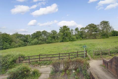9 Slayter Road, Lane End, HP14 3JQ-5.jpg