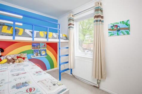 9 Slayter Road, Lane End, HP14 3JQ-3.jpg