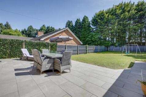 Windrush, Highfield Avenue, HP12 4ET-12.jpg