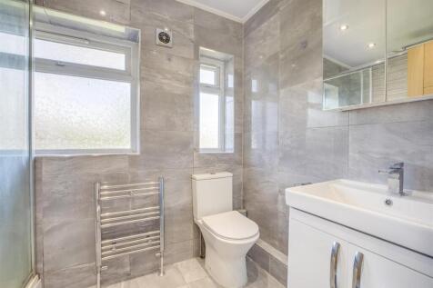 12 Field Road, HP12 4LR-4.jpg