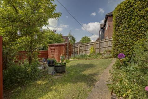 2 Lower Hamersley Lane, HP13 7DA-3.jpg