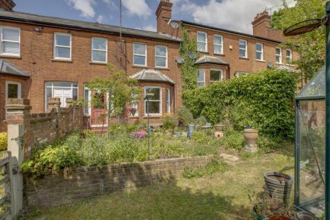 2 Lower Hamersley Lane, HP13 7DA-4.jpg