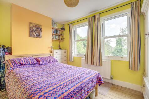 2 Lower Hamersley Lane, HP13 7DA-6.jpg