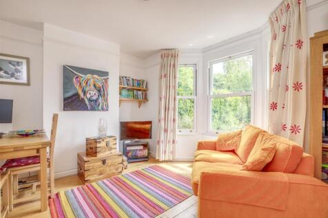 2 Lower Hamersley Lane, HP13 7DA-10.jpg