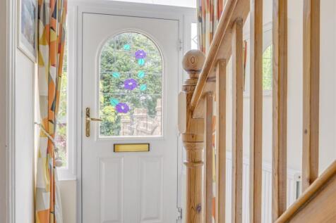 2 Lower Hamersley Lane, HP13 7DA-14.jpg