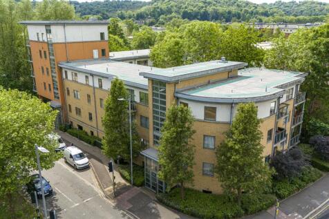 17 Ream Court, Ryemead Boulevard, HP11 1GG DRONE-2