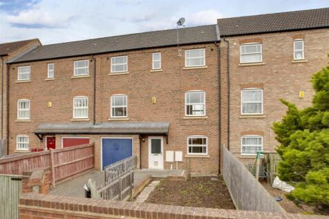 34 Wedgewood Street, HP19 7GA-11.jpg