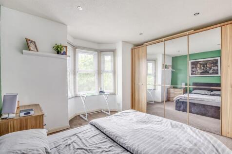 2 Lede View Court, London Road, HP11 1HR-2.jpg