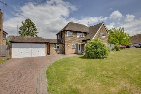 2 Mayflower Close, HP17 8QH-15.jpg