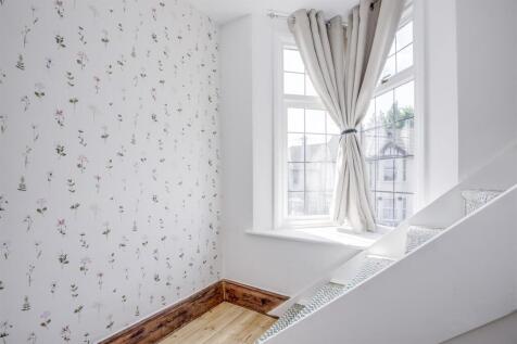 9A Desborough Park Road, HP12 3BQ-3.jpg